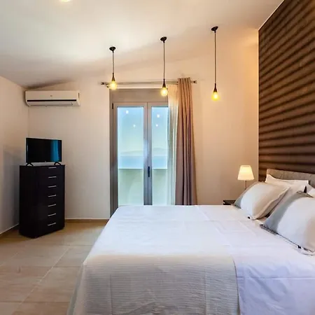 Aigli Luxury Villa - Seaview Panoramic Retreat Verga Kalamata Exterior photo