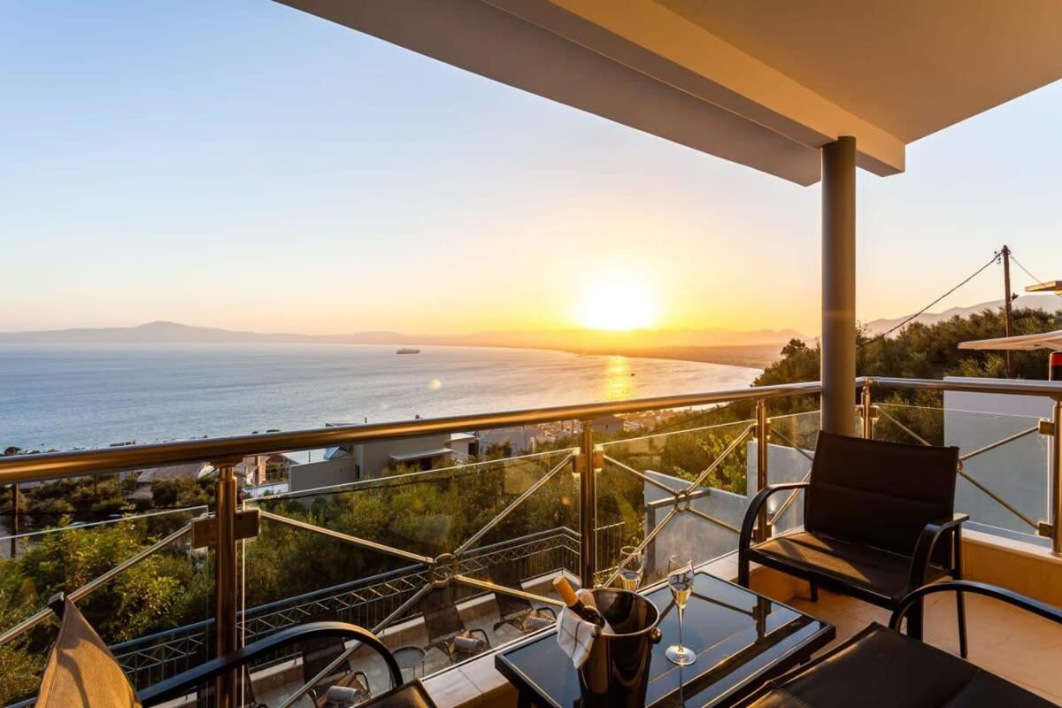 Aigli Luxury - Seaview Panoramic Retreat *