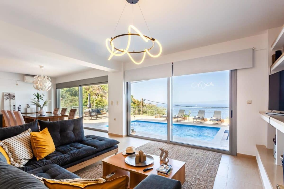 Aigli Luxury - Seaview Panoramic Retreat
