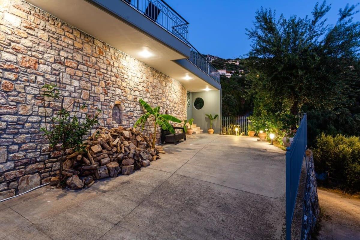 Aigli Luxury - Seaview Panoramic Retreat * Verga Kalamata
